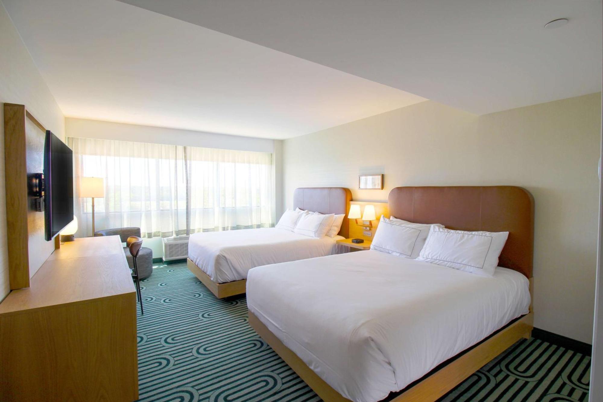 Doubletree By Hilton Clarksville Riverview ภายนอก รูปภาพ